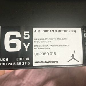 Air Jordan 9 Retro (GS) 6.5Y